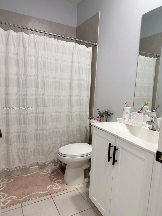 Building Photo - 10598 West 33rd Ct