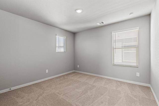 Building Photo - 3935 Worth Dr