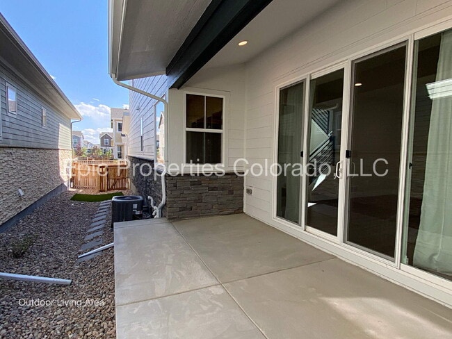 Building Photo - Low Maintenance Meets Luxury + Sustainability with Solar!