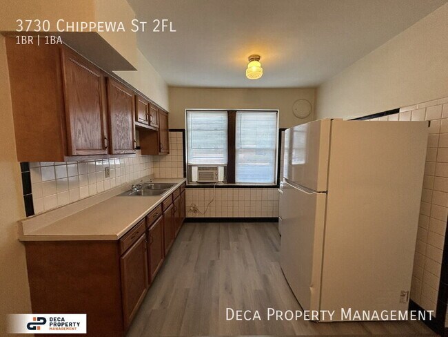 Building Photo - 3730 Chippewa St