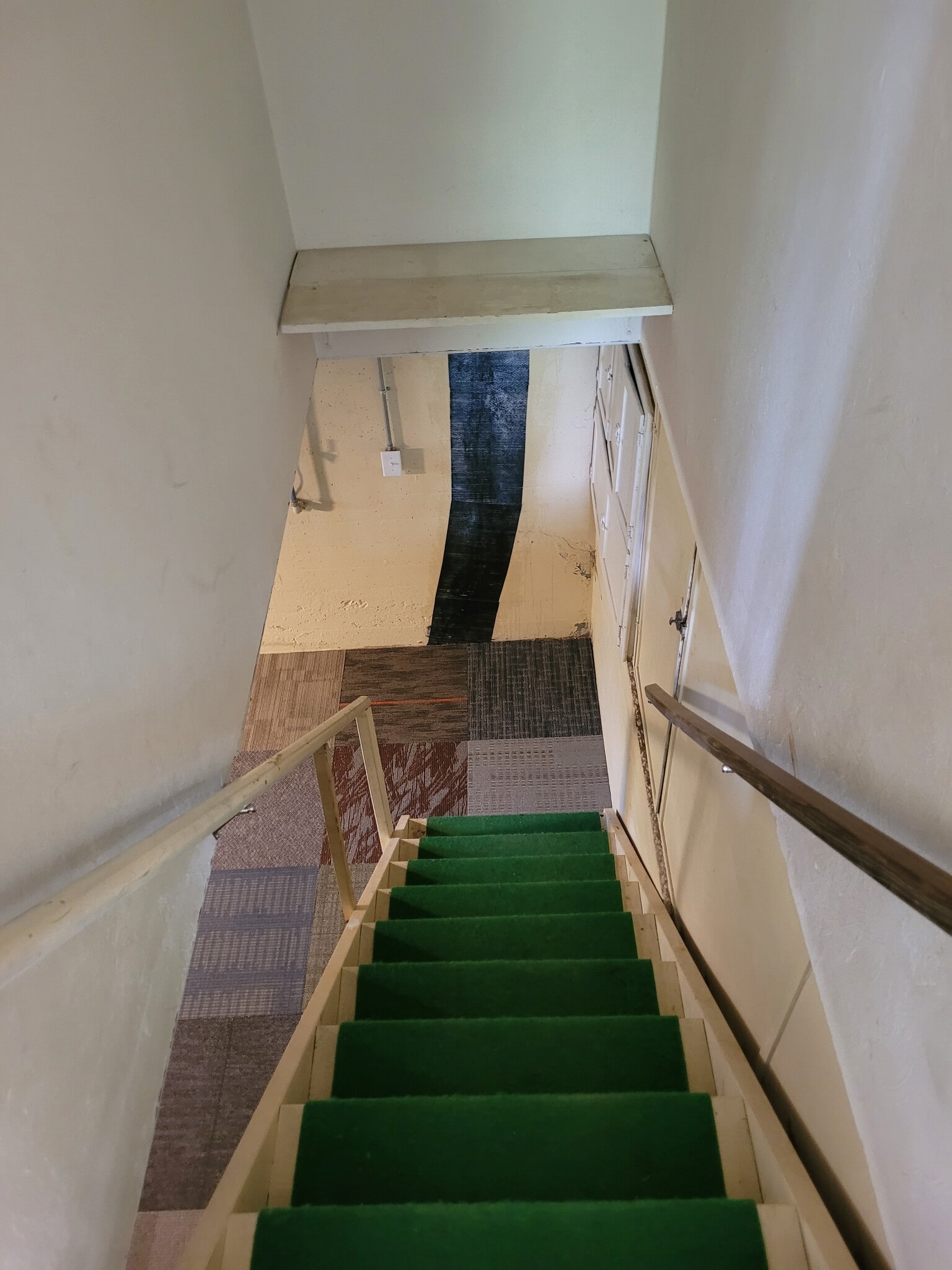 to basement - 8011 Greenway Dr