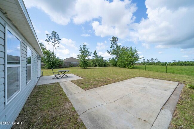 Building Photo - 6301 Lake Joanna Cir