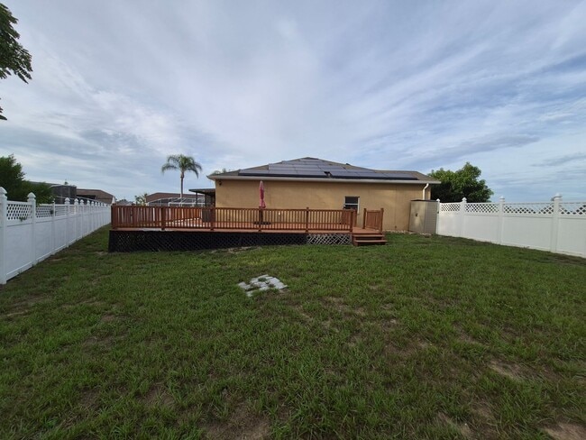 Building Photo - 5403 Loma Vista Loop
