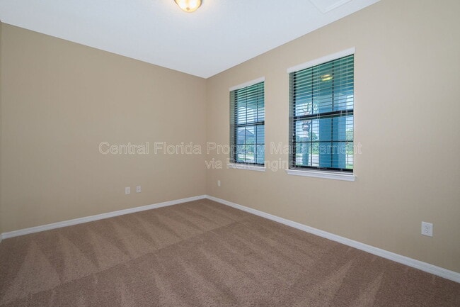 Building Photo - 12992 Holdenbury Ln