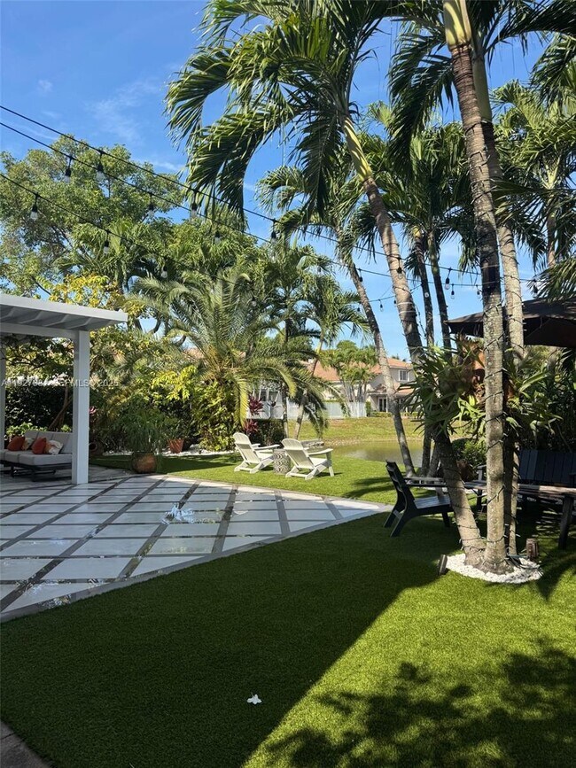 Building Photo - 10973 NW 53rd Ln