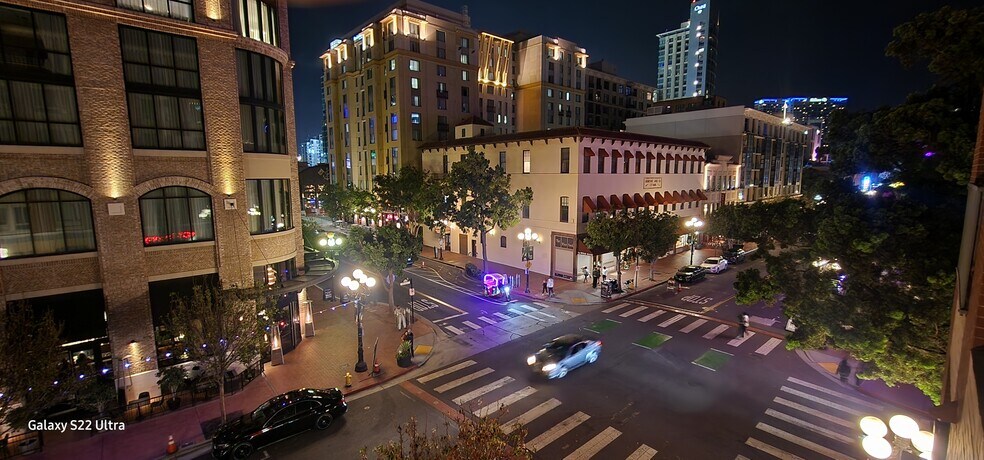 Building Photo - 450 J St