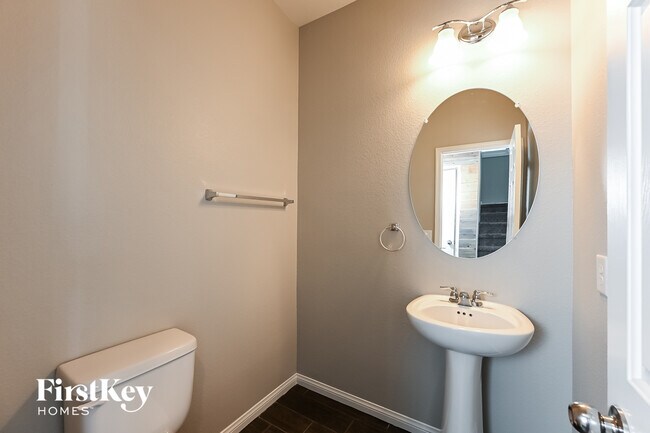 Building Photo - 10448 Camp Rock Ct