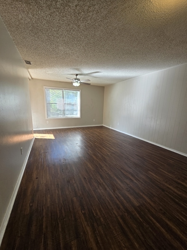 Building Photo - 13403 Rhudy Dr