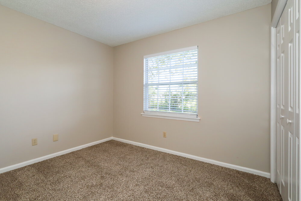 Building Photo - 449 Baybrook Dr