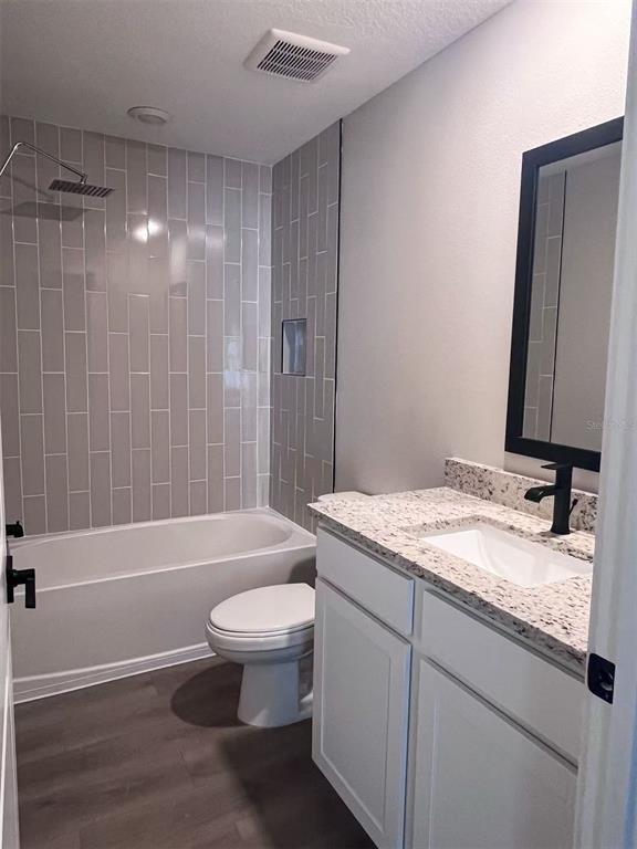 Building Photo - 5755 Deep River Ave