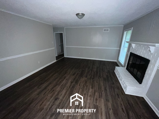 Building Photo - Available NOW!