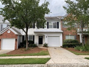 Building Photo - 8807 Ormeau Dr