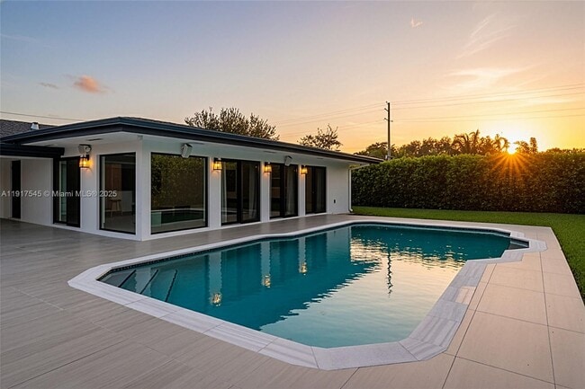 Building Photo - 8341 SW 87th Terrace