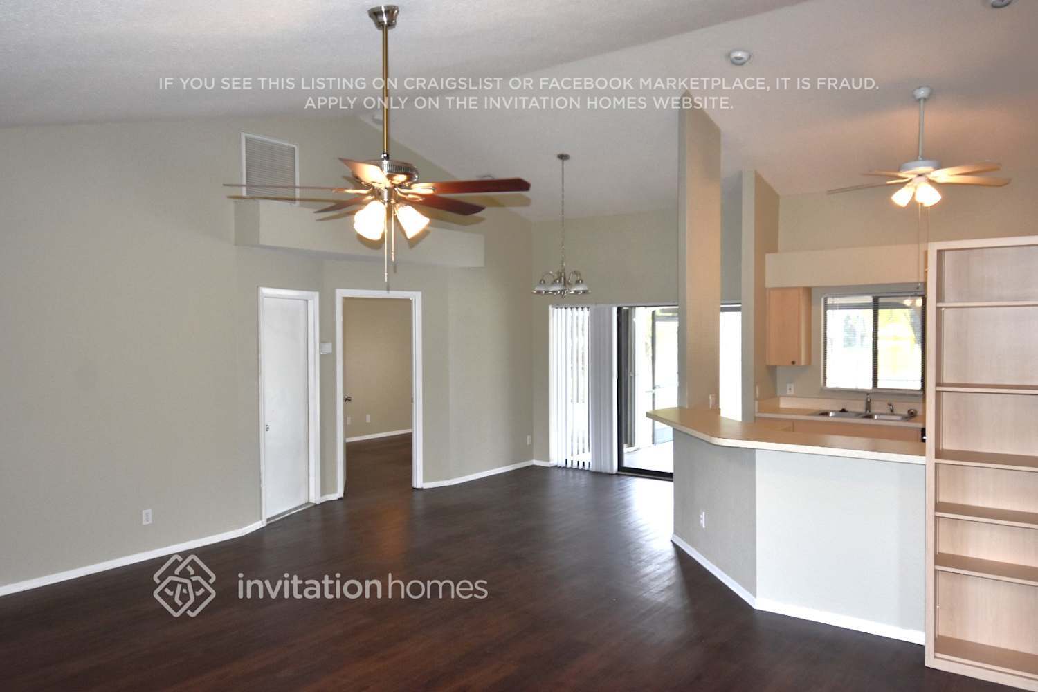 Building Photo - 209 Uruguay Dr