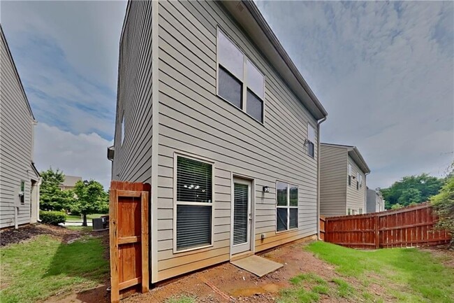 Building Photo - 1789 Charcoal Ives Rd