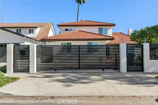 Building Photo - 6712 Ventura Canyon Ave