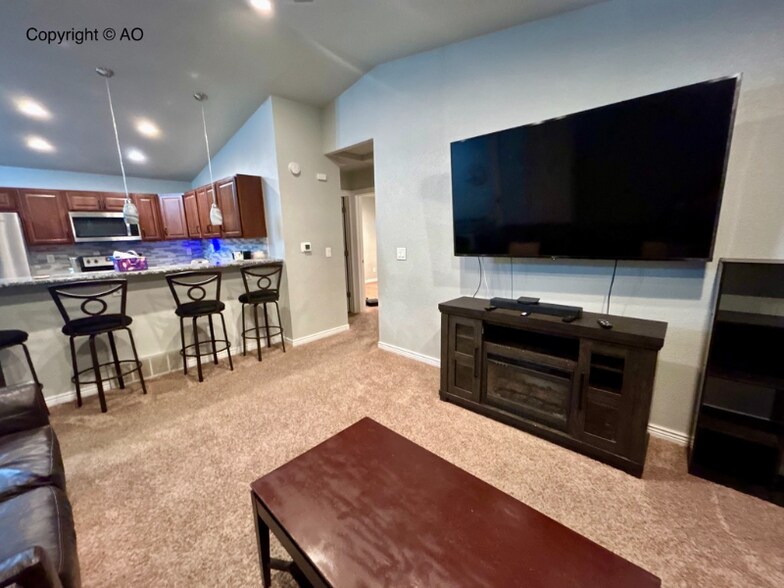 Building Photo - 3108 Moonbeam Cir S