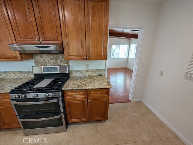 Building Photo - 1108 E Altadena Dr