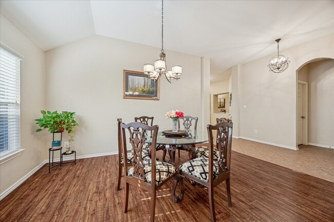 Building Photo - 5019 Peabody Hill Ln