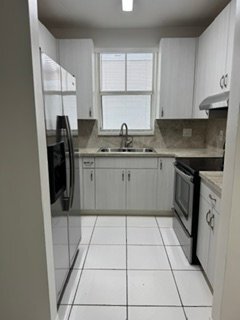 Building Photo - 14312 NW 83rd Pl