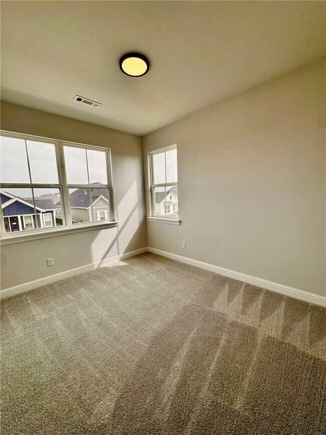 Building Photo - 6747 Winterwood Ave