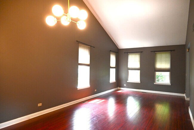 Building Photo - 1254 Chicory Ln