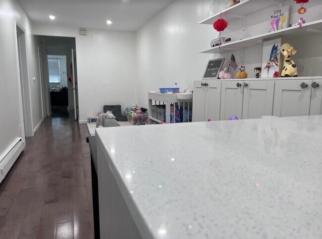 Building Photo - 600 17th St