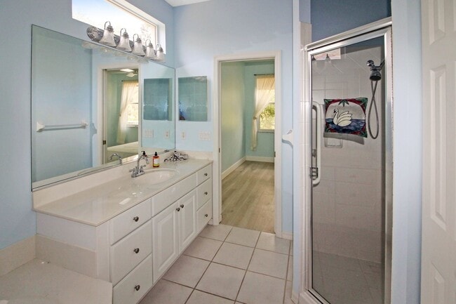 Building Photo - Osprey Home for Rent near Pineview