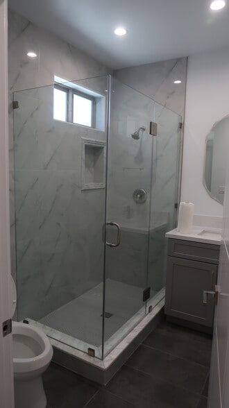Bathroom 2 - 441 S Main St