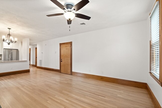 Building Photo - 75 Ferrin St