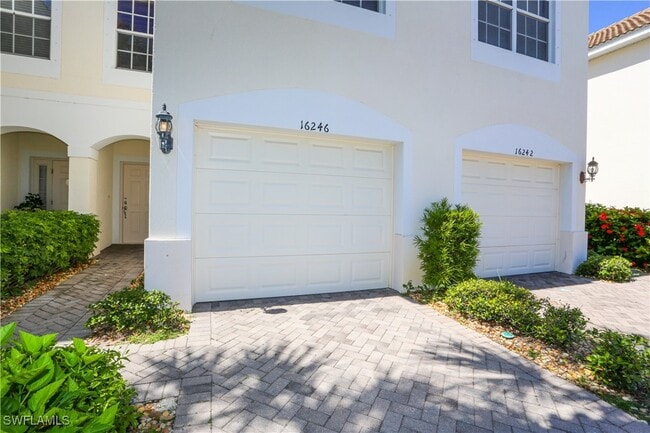 Building Photo - 16246 Ravina Way