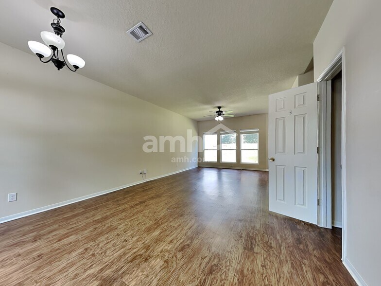 Building Photo - 29342 Winton Wood Way