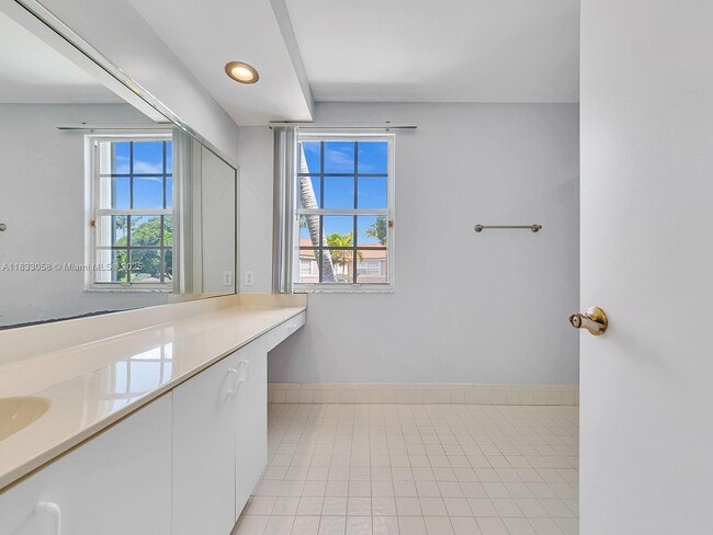 Building Photo - 11050 Nautilus Dr