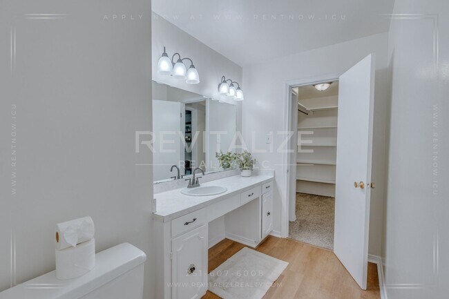 Building Photo - 3 Bed 2 Bath Gem in Midtown Mobile!!