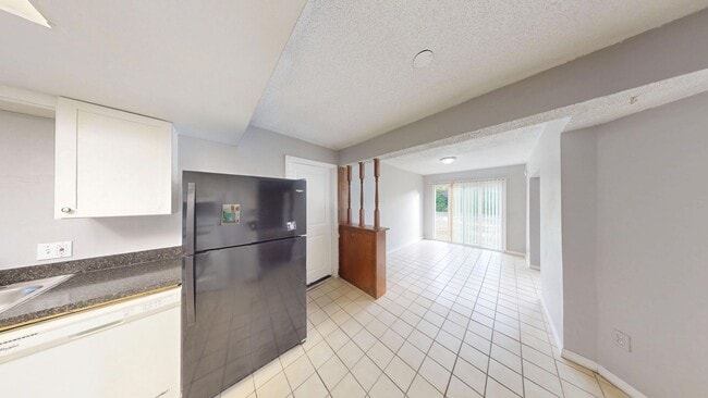 Building Photo - 3 Bed / 2 Bath Home In Deltona Available NOW!!