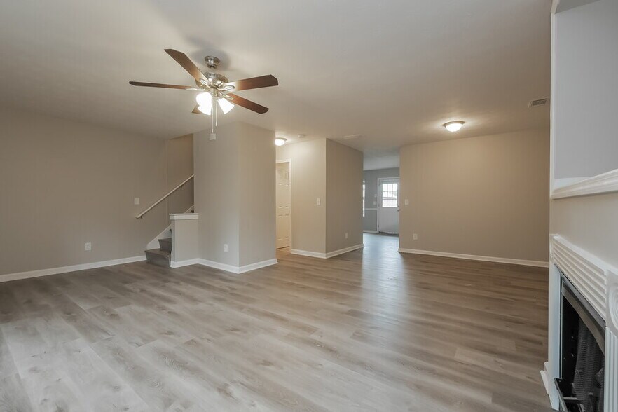 Building Photo - 5121 Lynx's Cir SW