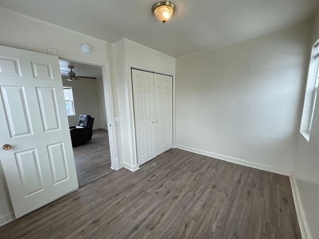 Building Photo - Country Living in Culver - 2 Bedroom / 1 Bath Home