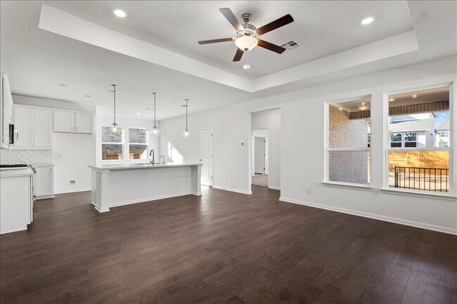 Building Photo - 133 Grn Knl Ln