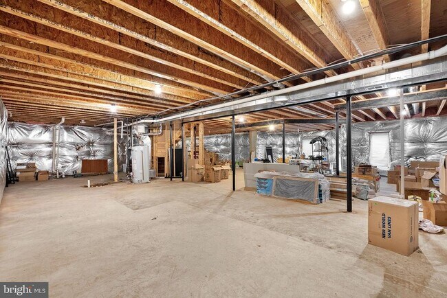 Building Photo - 20589 Myers Pl