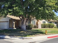 Building Photo - meadow court property