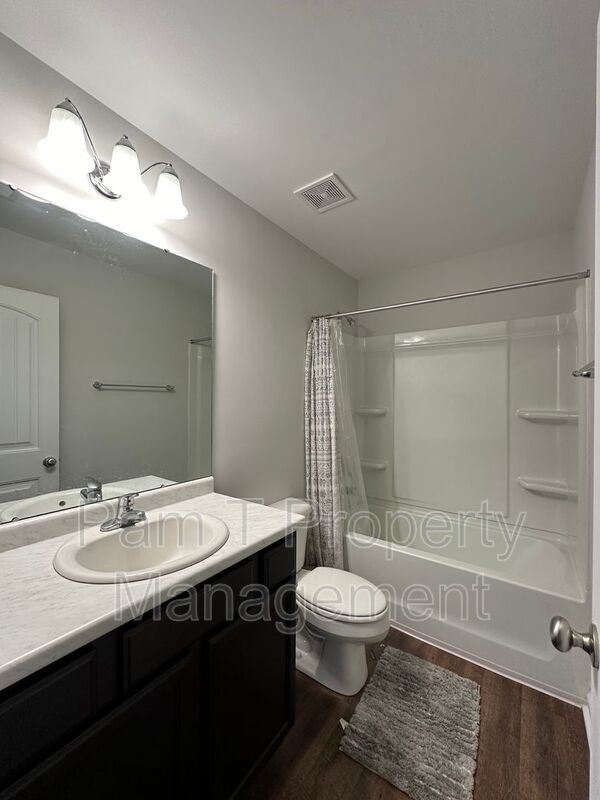 Building Photo - 87 Dunnoman Dr