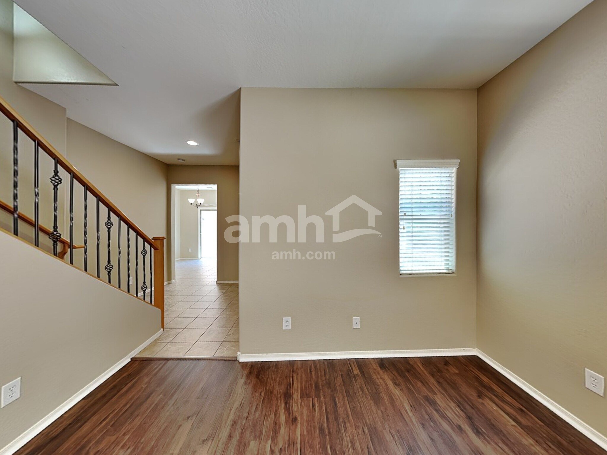 Building Photo - 4748 E Redfield Rd