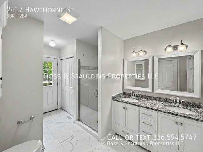 Building Photo - 2417 Hawthorne St