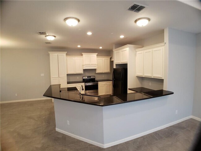 Building Photo - 1638 Clare Dr