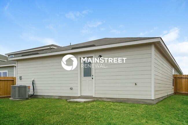 Building Photo - 3 Bedroom Pet-Friendly Home in New Braunfe...