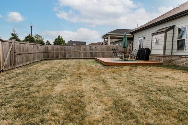 Building Photo - 40 Nokes Dr