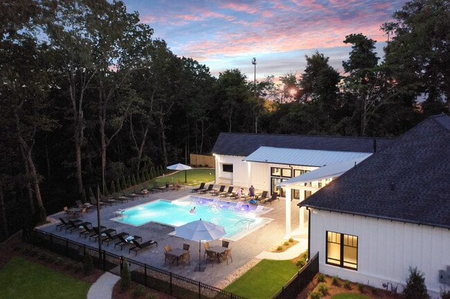 Elevated Amenities - The Heights luxury houses for lease