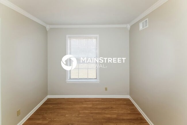 Building Photo - 3 Bedroom Pet-Friendly Home in memphis, TN...