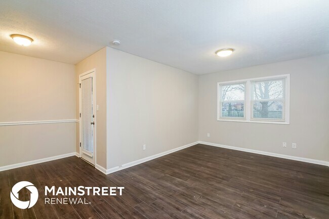 Building Photo - 6404 Venango Dr
