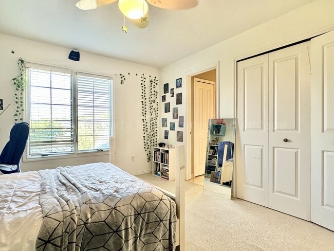 Building Photo - Spacious 4-Bed Colonial in Troy’s Stone Ha...